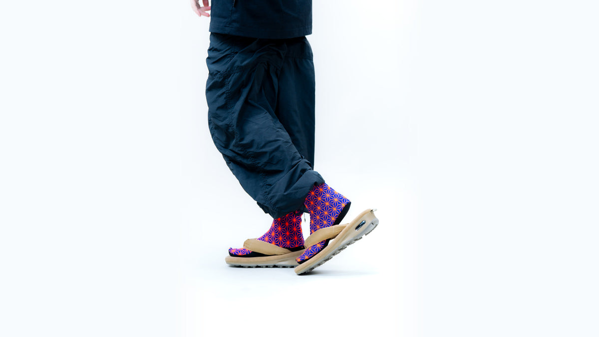 The Knit Tabi × 鼻緒サンダルで歩く｜ISAMI